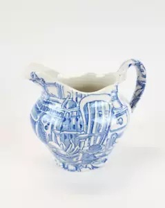 Burgess & Leigh Vintage Creamer c. 1940s with Rare Mathilda's Kitchen Pattern - Picture 1 of 8