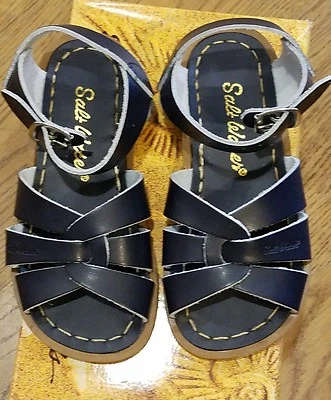 New Sun-San Salt Water Sandals, original style,navy, infant 6,NWT - Image 1 of 2