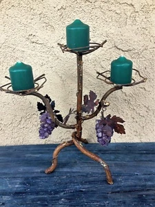 BRUTALISTISCHER KERZENSTÄNDER HANDGESCHMIEDET METALL WEINREBENZWEIGE AMETHYST TRAUBEN - Bild 1 von 12