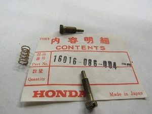 NOS Honda 1972 C70 Screw Set A 16016-086-004 - Picture 1 of 3