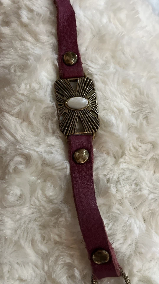 Lucky Brand Purple Suede Bracelet With Metal & Mother Of Pearl Center Adjustable - Image 1 of 4