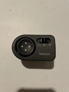 1992-1997 Subaru SVX Power Mirror Adjustment Switch Control Button Black OEM - Picture 1 of 6