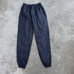Vintage Nike Windbreaker Pants Boys XL Black Nylon Lightweight Zipper Ankle - Picture 1 of 11