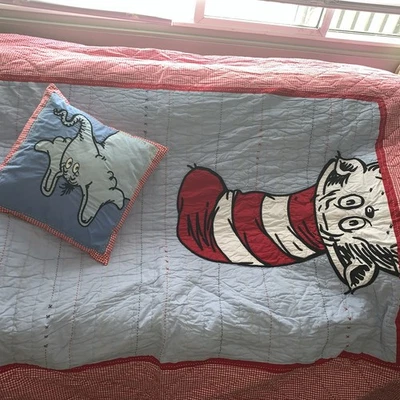 Pottery Barn Kids Toddler Dr Seuss Cat in the Hat Quilt, One  Sham & Pillow - Image 1 of 4