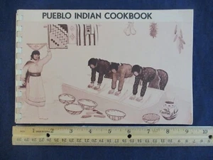 Vintage 1972 Pueblo Indian Cookbook ~ Museum of New Mexico Press ~ Pamphlet (1) - Picture 1 of 4