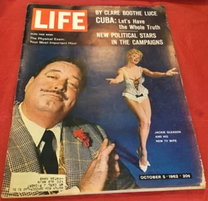 LIFE Magazine October 5, 1962 Jackie Gleason & New TV Wife Volume 53 No. 14 - Picture 1 of 17
