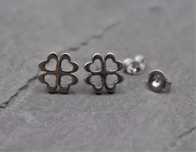 Ohrstecker Edelstahl Ohrringe Kleeblatt Herzen Glücksbringer Glück Damen Mädchen - Bild 1 von 3