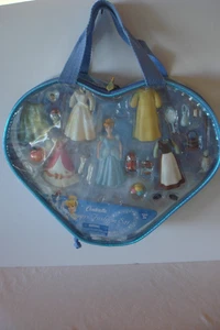 Disney Princess Cinderella Fashion Set Polly Pocket Magiclip & Childs Ring - Picture 1 of 14