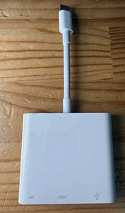 Adaptador multipuerto AV digital USB-C Apple A2119 - Imagen 1 de 6