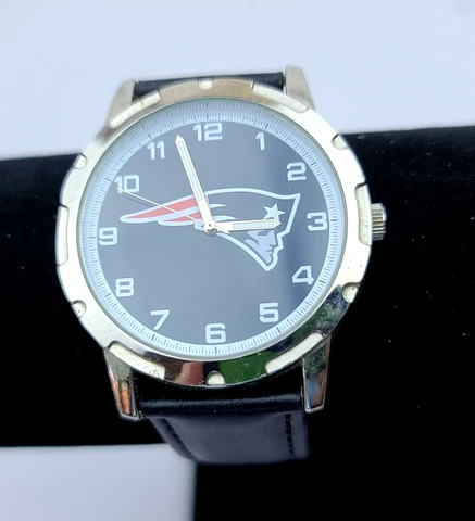 New England Patriots NFL Football Quartz SPAR Watch Leather Band & New Battery Cover
