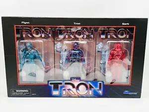 Diamond Select Toys San Diego Comic Con Tron Deluxe Action Figure 3 Pack NEW - Picture 1 of 11