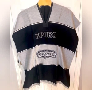 Poncho hecho a medida de los San Antonio Spurs Zarape NBA Super Fan Victor Wembanyama - Imagen 1 de 3