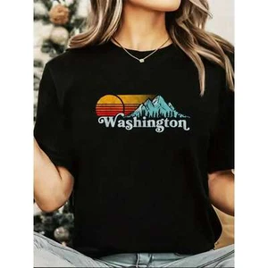 Ladies' Retro Sunset Pattern T-shirt, Casual Soft Round Neck Short Sleeve - Picture 1 of 12