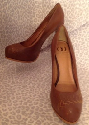 Women's Kelsi Dagger 7 1/2 Brown Pumps - Image 1 of 4