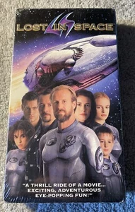 LOST IN SPACE VHS TAPE 1998 Matt Leblanc Gary Oldman Sealed New Free Ship L13 - Picture 1 of 6