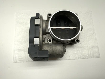 Carrocería de acelerador OEM barata para BMW X3 128i 328i 528i 3,0 L 2007-2012 BMW 328xi 3,0 L Foto 1 de 4