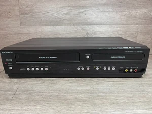 Magnavox ZV427MG9 VCR.DVD Recorder  PARTS/REPAIR  Lights flash when plugged in - Picture 1 of 10