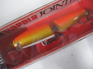 Rapala J-9 GFR 9cm, 7g New Floating Jointed Lures - Picture 1 of 4