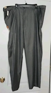 Pantaloni Haggar Uomo Grigio 52x32 Vestibilità Classica Cool 18 Performance Pieghe Nuovi con etichette  - Foto 1 di 8