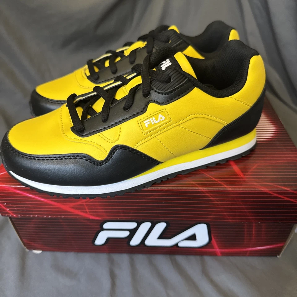 NWB FILA Kids Size 3.5 Unisex Cress Color Block Sneakers Lemon/White/Black