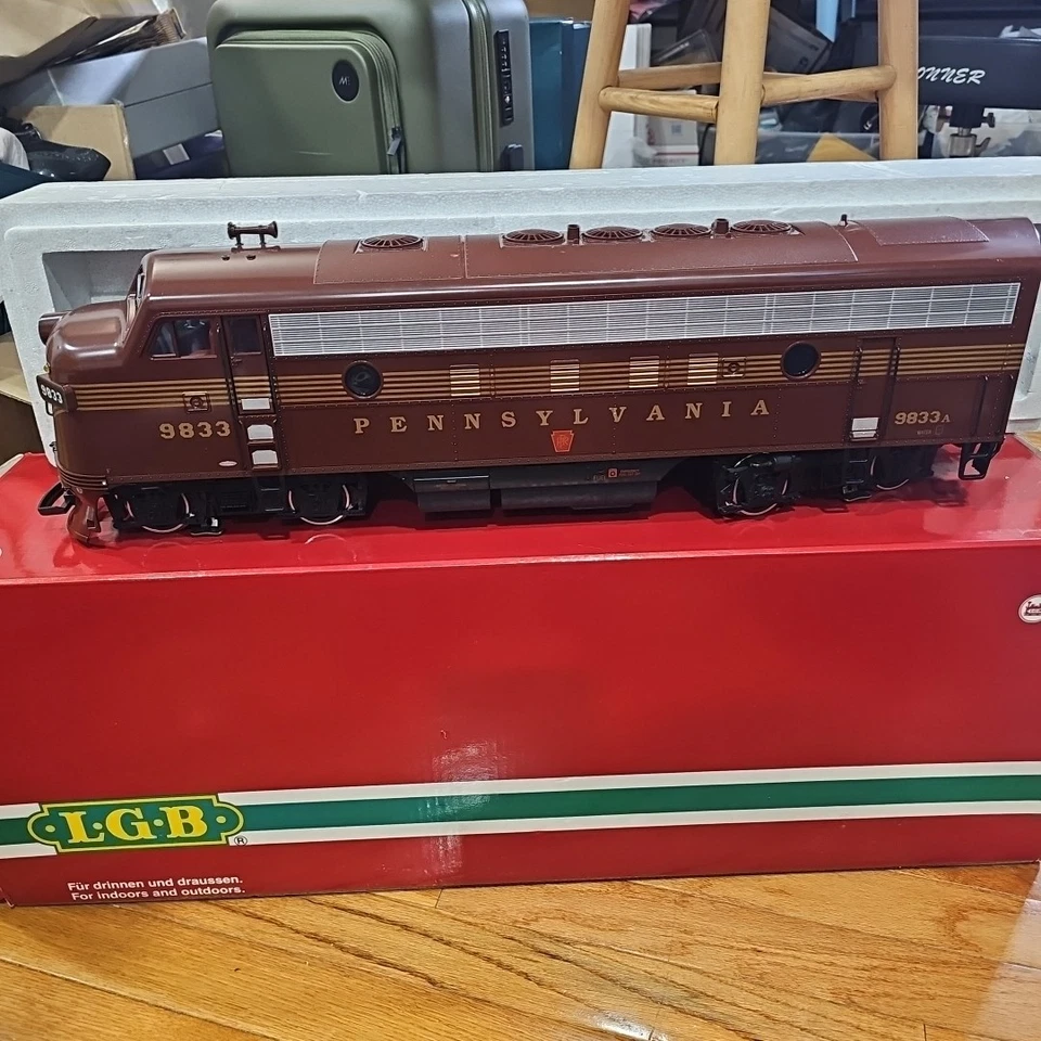 LGB 25570 PRR/Pennsylvania F7 A-Unit Diesel Locomotive G Scale - Image 1 of 4