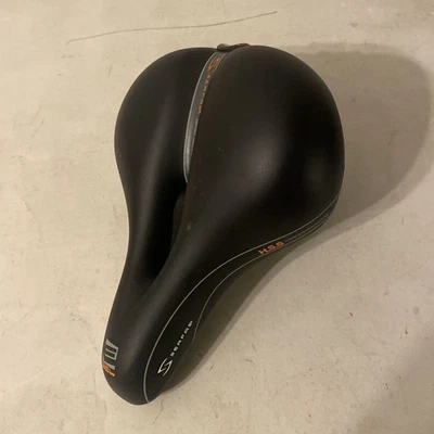 ASIENTO SILLÍN BICICLETA DISEÑO RANURA PROFUNDA GEL REACTIVO SERFAS Foto 1 de 4