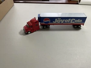 1/64 diecast tractor trailer Cola Trailer With Peterbilt Tractor - Picture 1 of 5