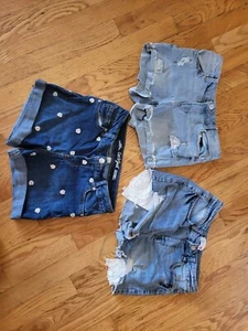Girls Jean Shorts Size 12 - Picture 1 of 9