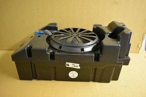 Original Mercedes w447 V Klasse Subwoofer a4478270260 - Picture 1 of 2