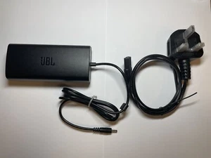 19V 3A Mains AC-DC Switching Adaptor Power Supply 3.5mm x 1.3mm + C7 UK Plug - Picture 1 of 8