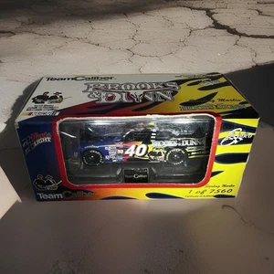 Sterling Marlin #40 Vintage 2000 Team Caliber Brooks & Dunn 1:64 Diecast NASCAR - Picture 1 of 20
