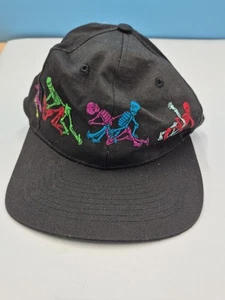 Vintage Rare Wraparound Cap Screwing Skeletons SnapBack Hat NWT - Picture 1 of 8
