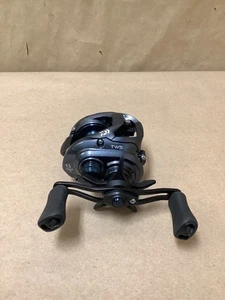 TATULA TWS 7.3 Baitcaster Reel (B42002998) - Picture 1 of 8