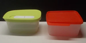 Tupperware 7761 & 6590 Small Storage Containers 1 1/2 & 2 2 Cups - Picture 1 of 5