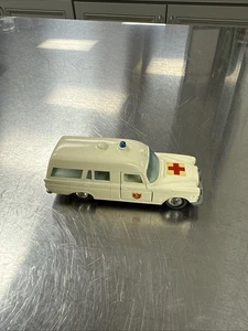 Matchbox King Size No K6 Mercedes Benz "Binz" Ambulance Lesney England - Picture 1 of 7