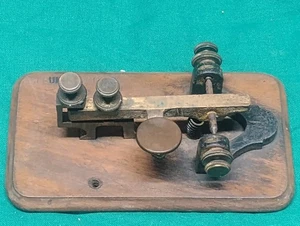 Antica chiave telegrafica JH Bunnell Co New York codice Morse bug tenuta trovata non testata - Foto 1 di 19