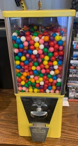 OAK Astro Vista Candy Gumball Vending Machine 5 cent Lock & Key USA Large Back - Picture 1 of 8