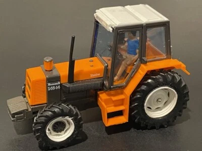 Britains 1985 Renault 145-14 Farm Tractor 1:32  - Image 1 of 4