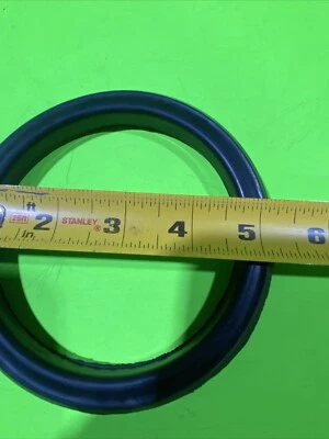 LAWNMOWERPARTSWORLD 5612 Rotary Friction Rubber Wheel Fits MTD 935-0243B 735-0243 935-0243