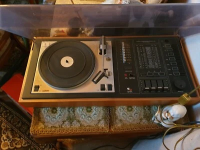 Kompakt Stereoanlage Phillips/Schneider  Defekt  Bastler Mit 2 Boxen 70er Jahre - Bild 1 von 4