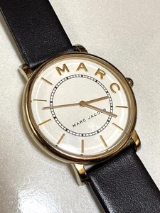 Montre MARC JACOBS (quartz) - Photo 1/12