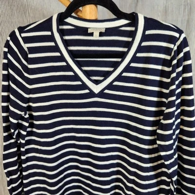 Suéter Talbots Grande Pequeño $110 Azul Marino Rayas Cuello en V Náutico Costero Abuela Foto 1 de 4