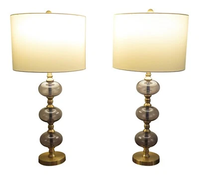 LF31089EC: Par de lámparas de mesa de vidrio ahumado de diseño moderno SAFAVIEH Foto 1 de 4