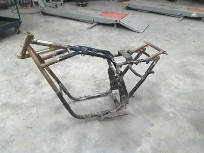 82 SUZUKI GS 1100 GL 1982 cuadro principal chasis OEM CLN rastrillado modificado bobber Foto 1 de 4