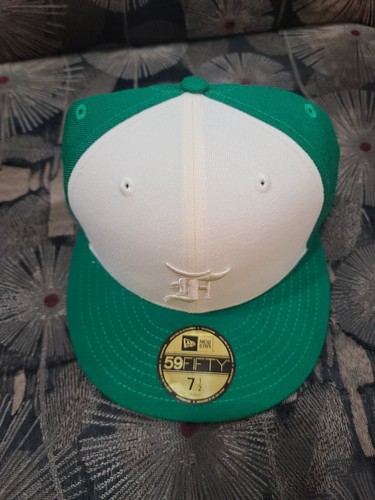 Cappello aderente NEW ERA x FOG Fear of God 59FIFTY verde club 7 1 2 limitato ESCLUSIVO