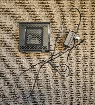 ARRIS SURFboard Docsis 3.0 Cable Modem Black SB6121 - Used - Image 1 of 4