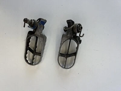 Yamaha YZ400F YZ 400 F 1999 99 estriberas OEM estriberas Foto 1 de 4