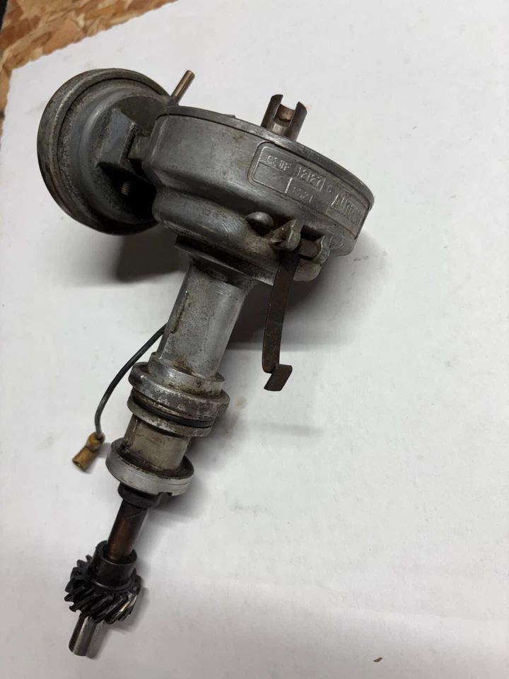 Ford Mustang Torino 1968 Falcon Cougar Fairlane 302 289 AT 2V distribuidor Foto 1 de 3