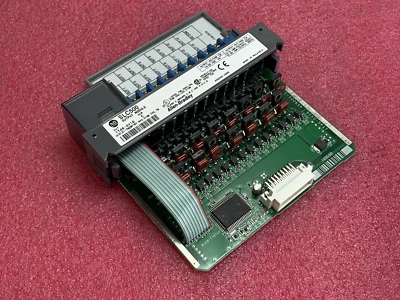 Allen-Bradly SLC 500 Output Module 1746-0V16 - Image 1 of 4