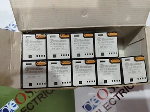 FINDER 60.13.08.230.0040 POWER RELAY VOLTAGE 220VAC 10AMP 11PIN LOT OF 9PCS - Picture 1 of 5